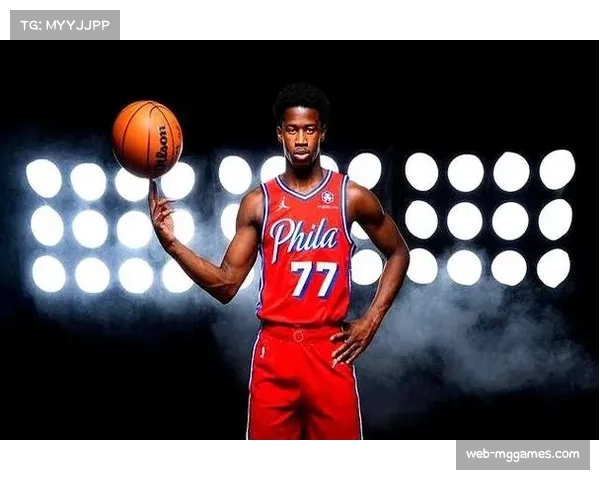 全明星扣篮大赛约翰逊夺得冠军,新秀挑战赛埃奇库姆罚球绝杀